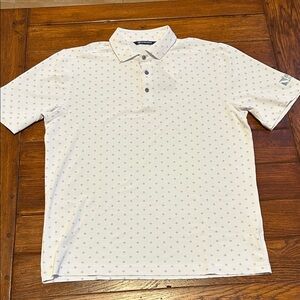 NEW w/ tags Cutter & Buck White Polo Shirt with Builder’s First Source Logo Sz M